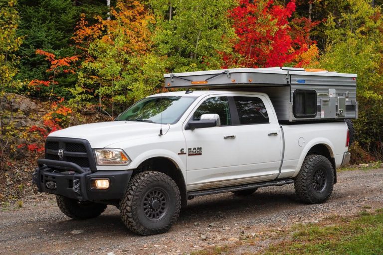 Pop-Up Camper, four wheel camper